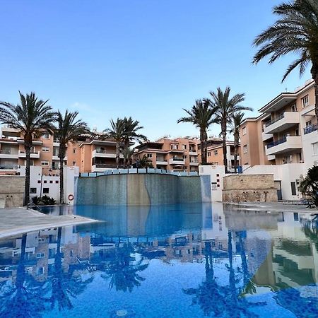 Iris Village Paphos Esterno foto