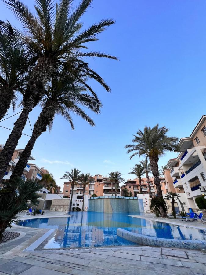 Iris Village Paphos Esterno foto